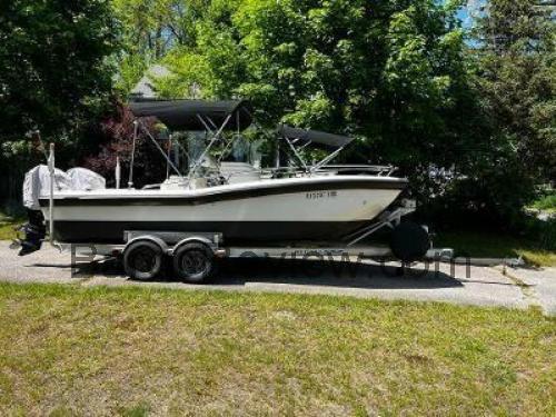 M2 21 Catamaran ficha técnica y opiniones